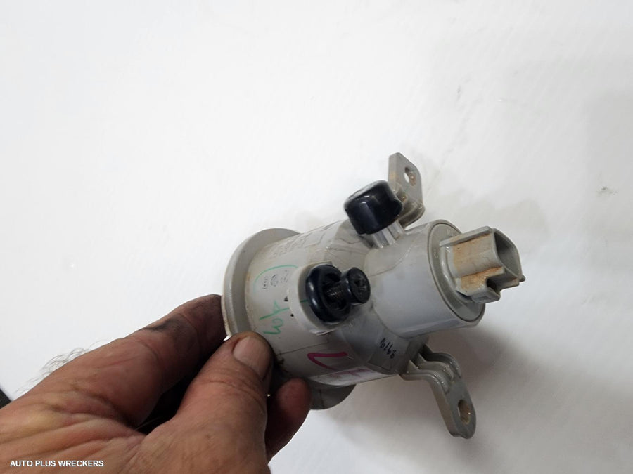 2020-2023 Isuzu Dmax Left Indicator Fog Side