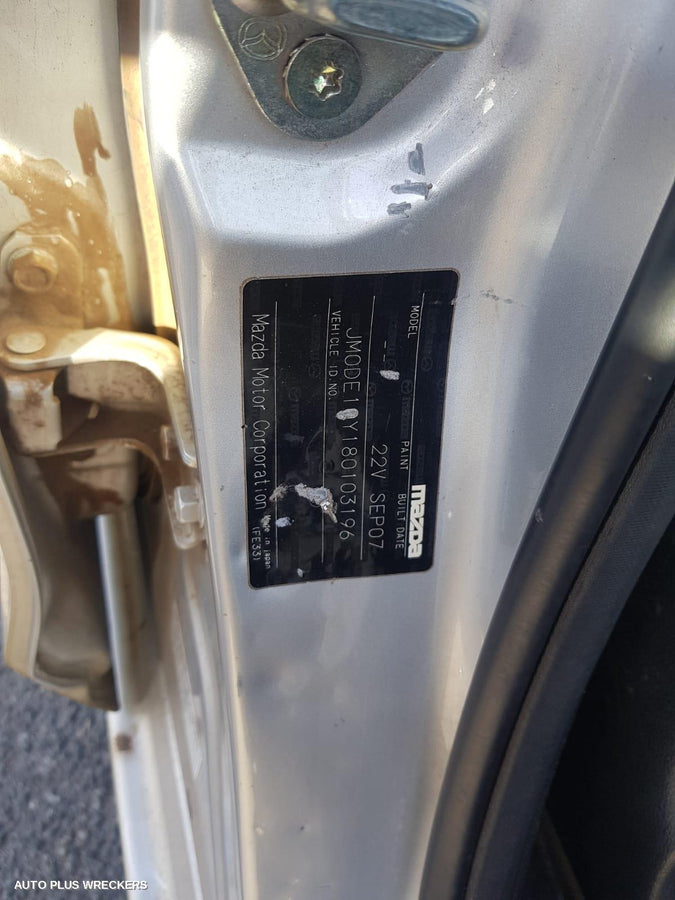 2007 MAZDA 2 LEFT FRONT DOOR WINDOW