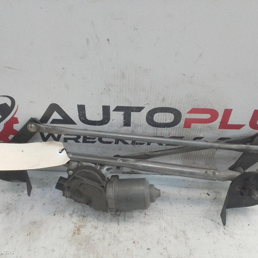 2012-2022 Mitsubishi Outlander Wiper Motor