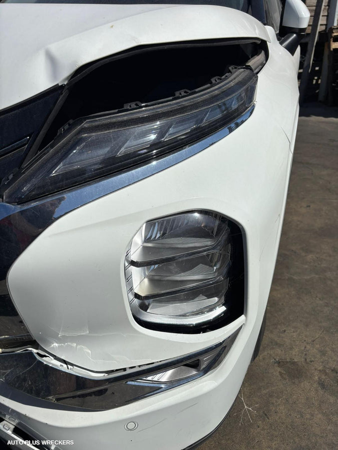 2021-2026 Mitsubishi Outlander Door Trim