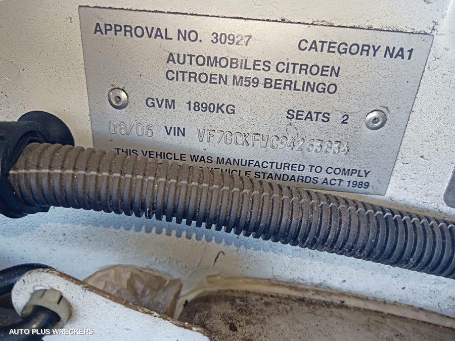 2006 Citroen Berlingo Left Door Mirror