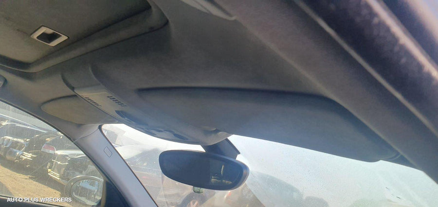 2005 Bmw 1 Series Parcel Shelf