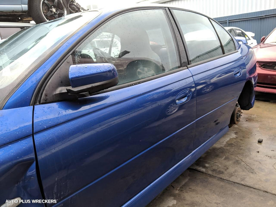 2004 Holden Commodore Left Door Mirror