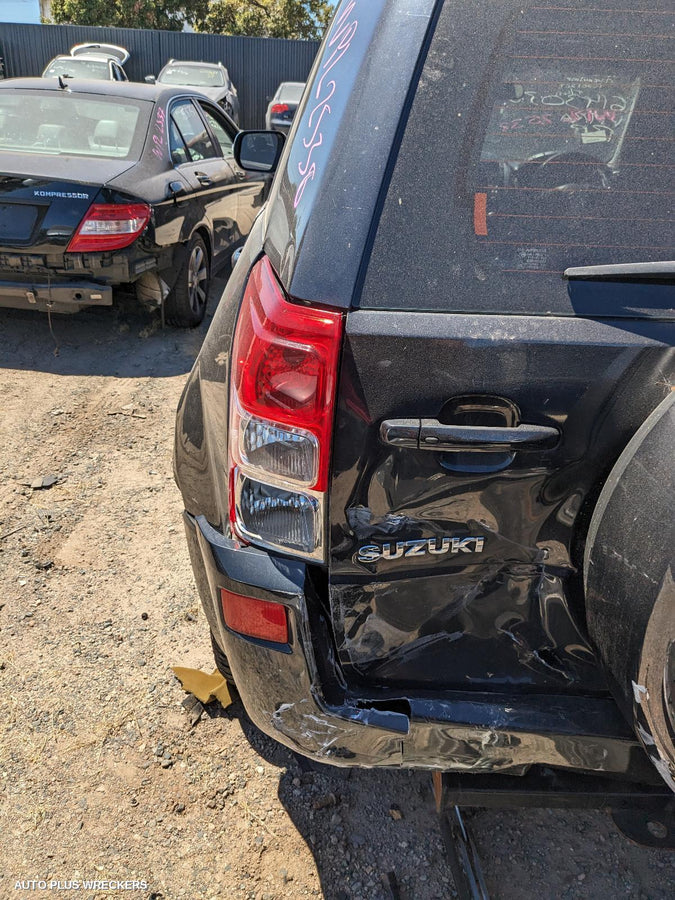 2010 SUZUKI VITARA COMBINATION SWITCH