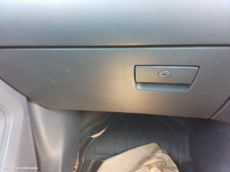 2013 Ford Ranger Right Front Door Window