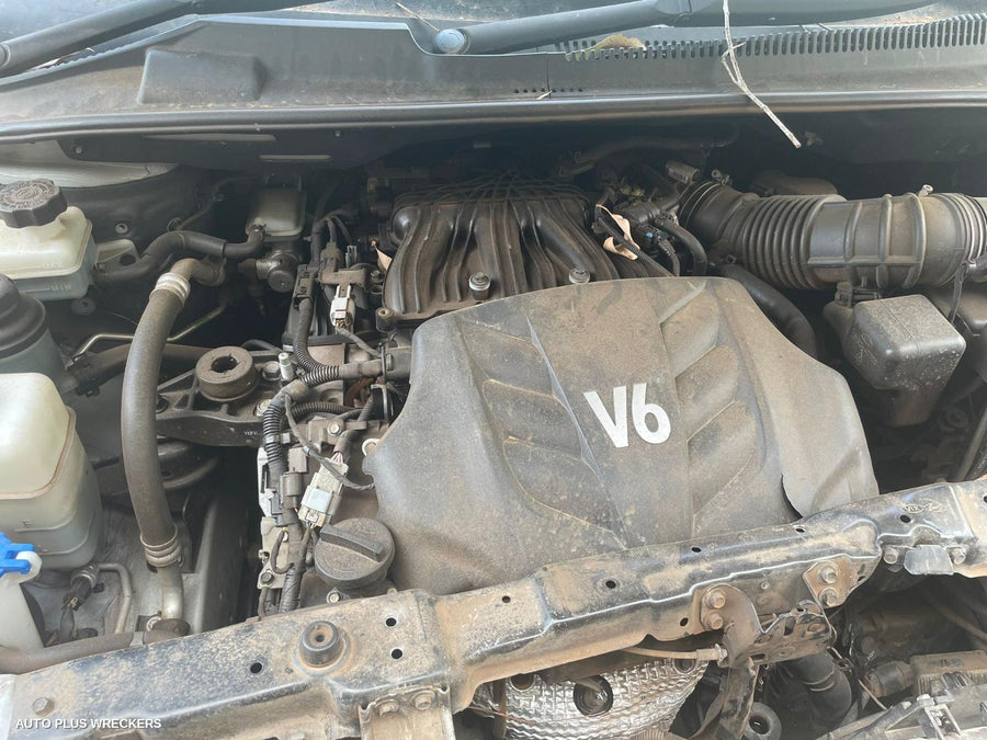 2012 Kia Carnival/grand Carnival Right Guard