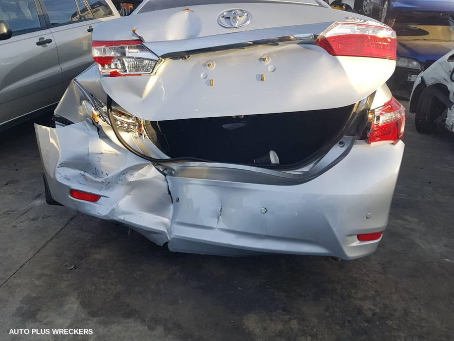 2014 Toyota Corolla Door Boot Gate Lock