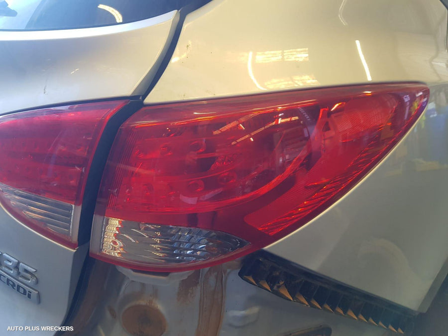 2013 Hyundai Ix35 Left Door Mirror