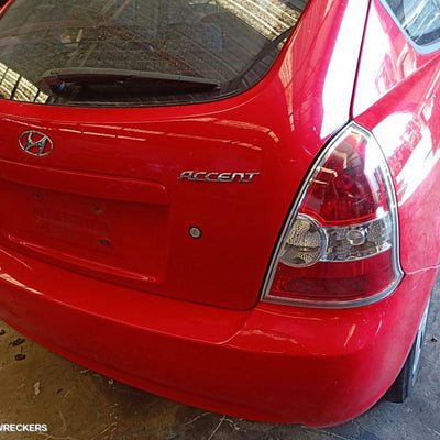 2006-2009 Hyundai Accent Left Door Mirror