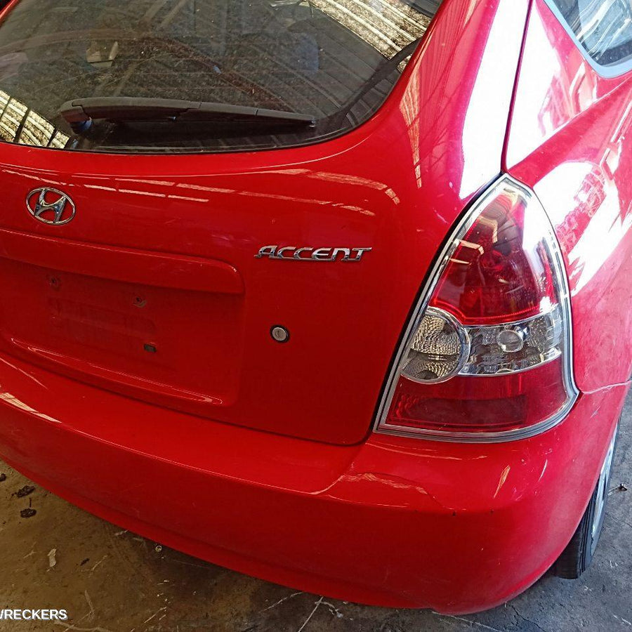 2006-2009 Hyundai Accent Left Door Mirror