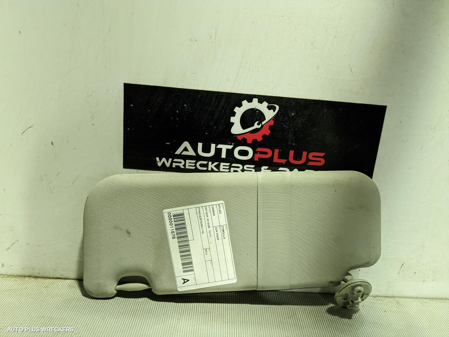 2016 TOYOTA COROLLA SUNVISOR