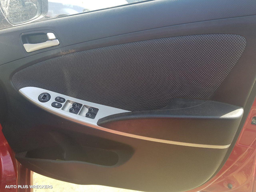 2013 Hyundai Accent Door Boot Gate Lock