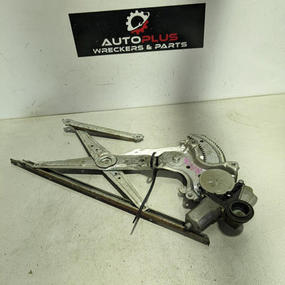 2013-2021 Toyota Kluger Right Front Window Reg Motor