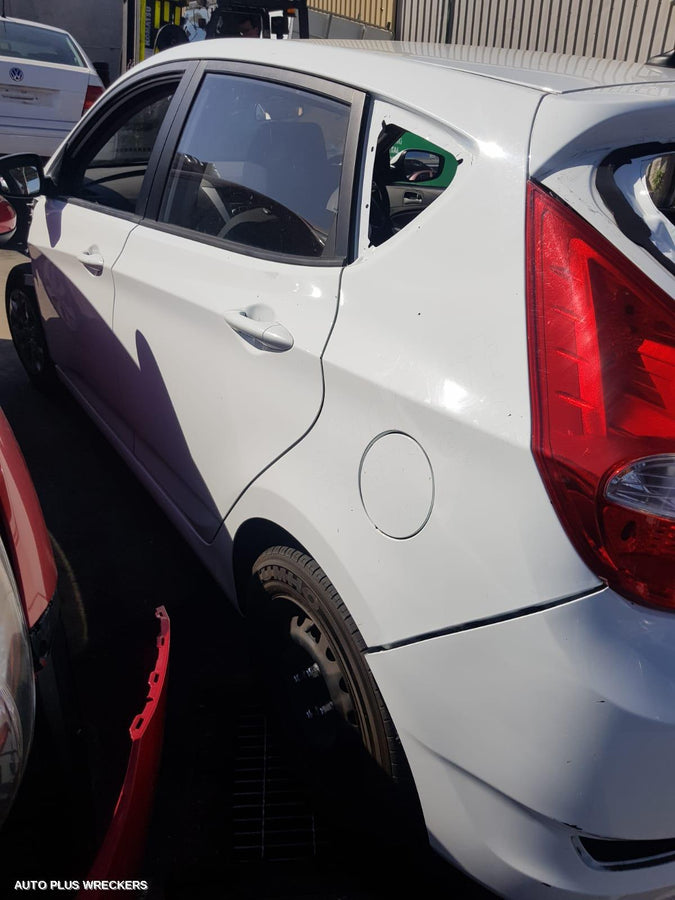 2016 Hyundai Accent Left Rear Door Window