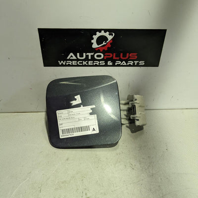 2018 Mitsubishi Triton Fuel Door   Filler