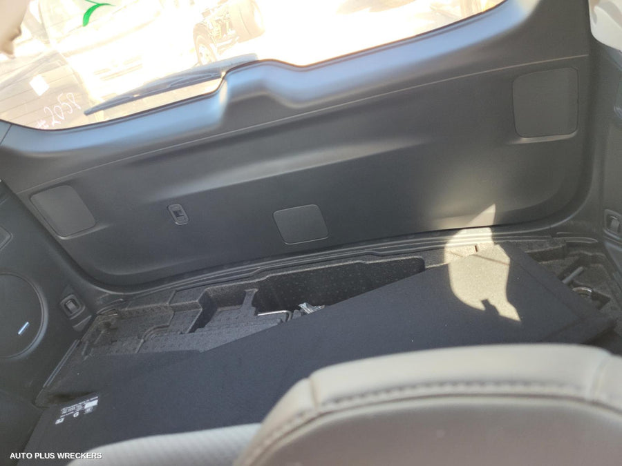 2020 Subaru Forester Body Door Mould