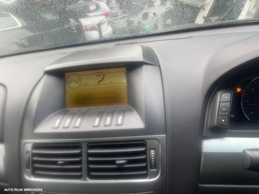 2008 Ford Falcon Right Front Door