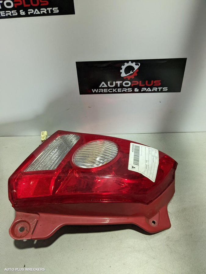 2010 Suzuki Alto Left Taillight