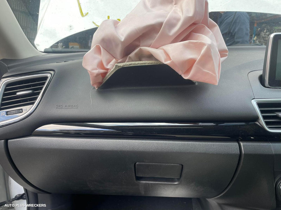 2016 Mazda 3 Door Boot Gate Lock