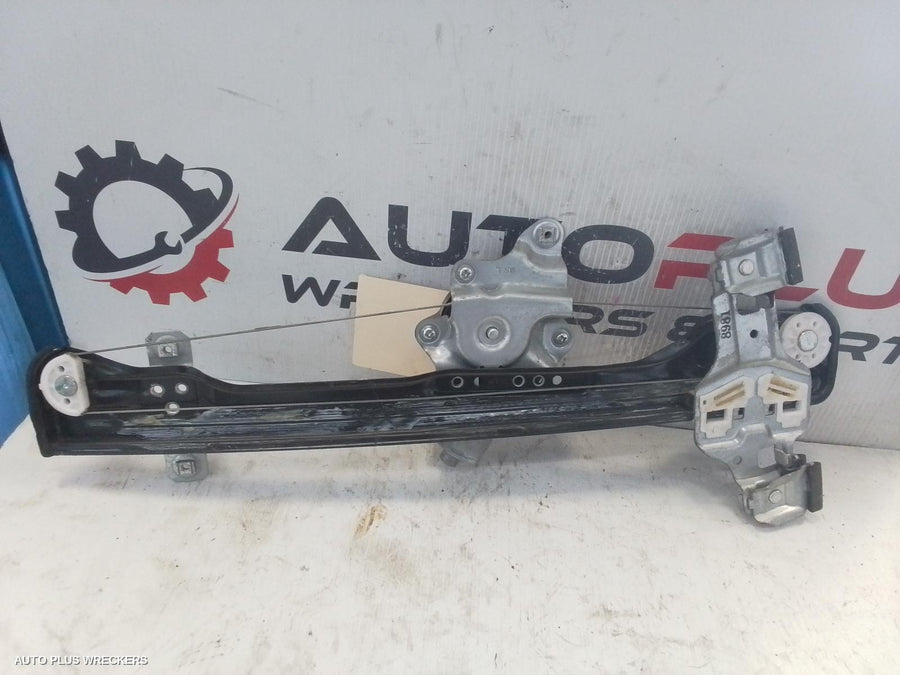 2013-2020 Holden Trax Left Front Window Reg Motor