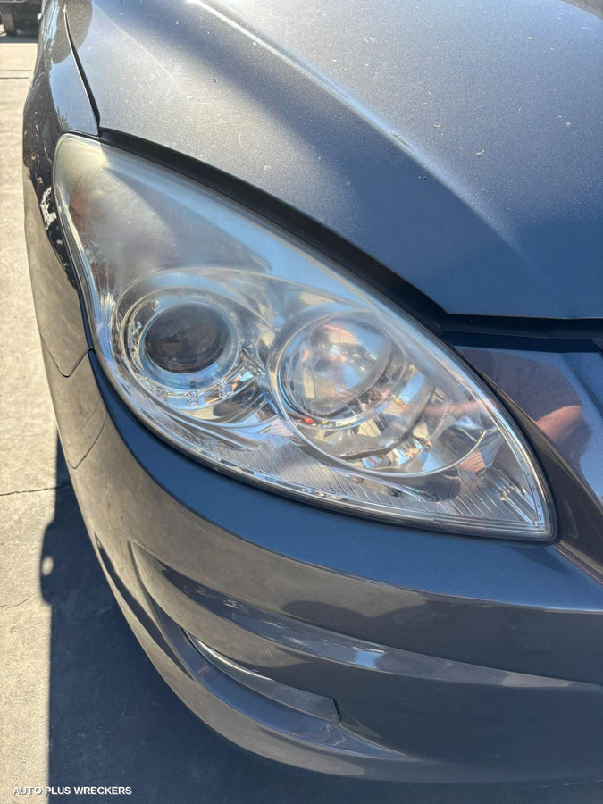 2009 Hyundai I30 Overflow Bottle