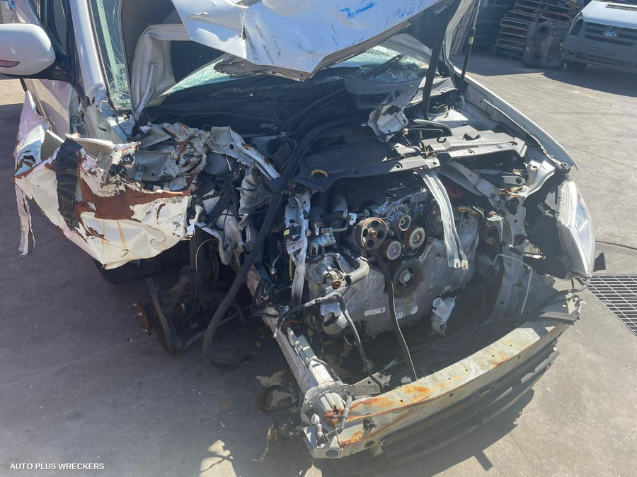 2011 Subaru Tribeca Right Rear Door Sliding