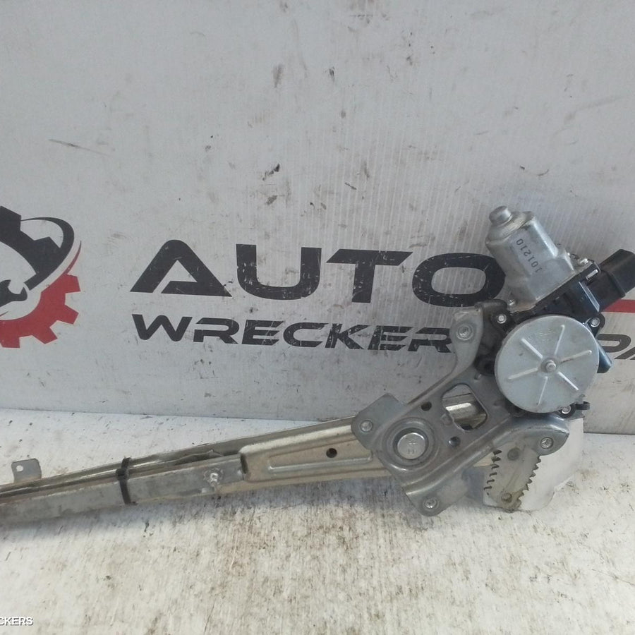 2007-2011 Mitsubishi Lancer Left Front Window Reg Motor