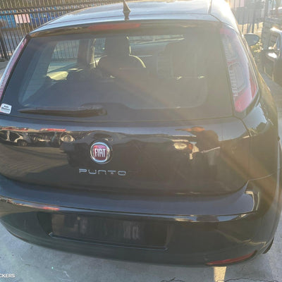 2013-2015 Fiat Punto Right Front Door Window