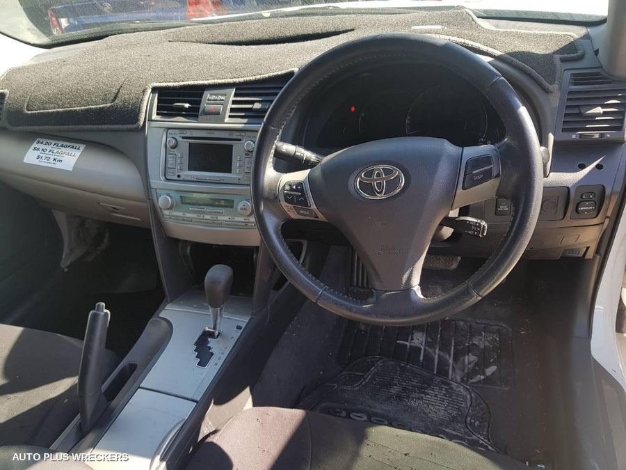 2011 Toyota Camry Left Indicator Fog Side