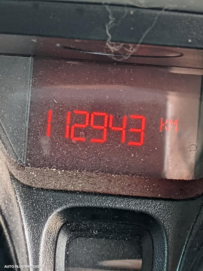 2012 Ford Fiesta Left Rear Door Sliding