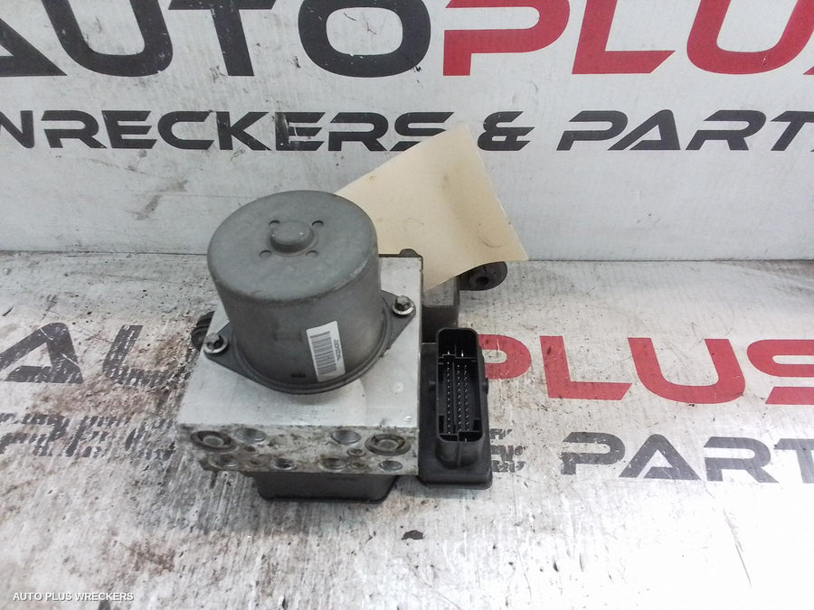 2009-2011 Volkswagen Tiguan Abs Pump Modulator