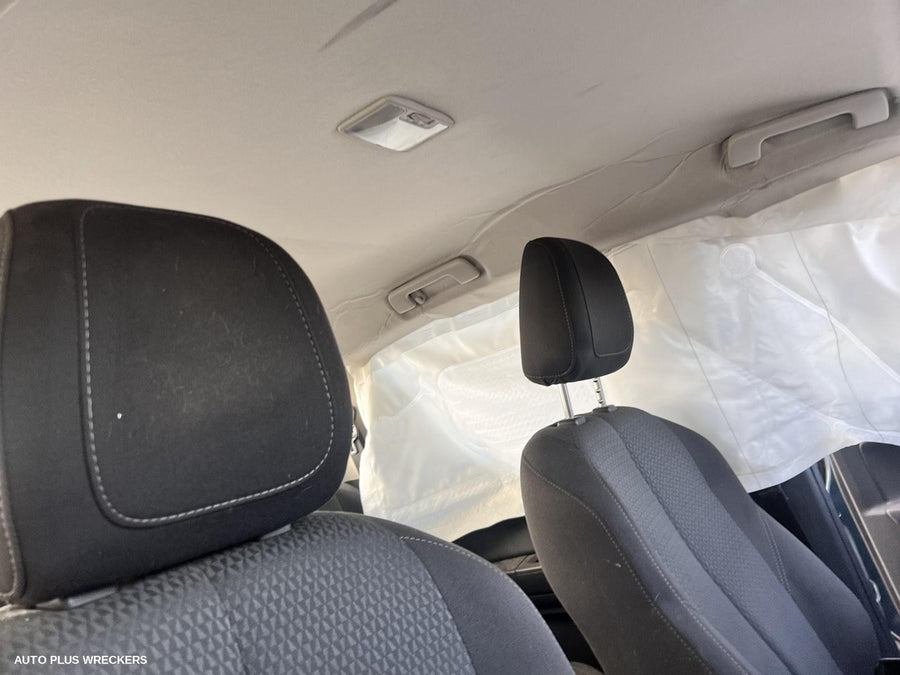 2017 Holden Colorado Headrest