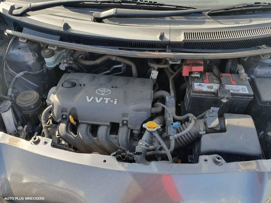 2010 TOYOTA YARIS WASHER BOTTLE