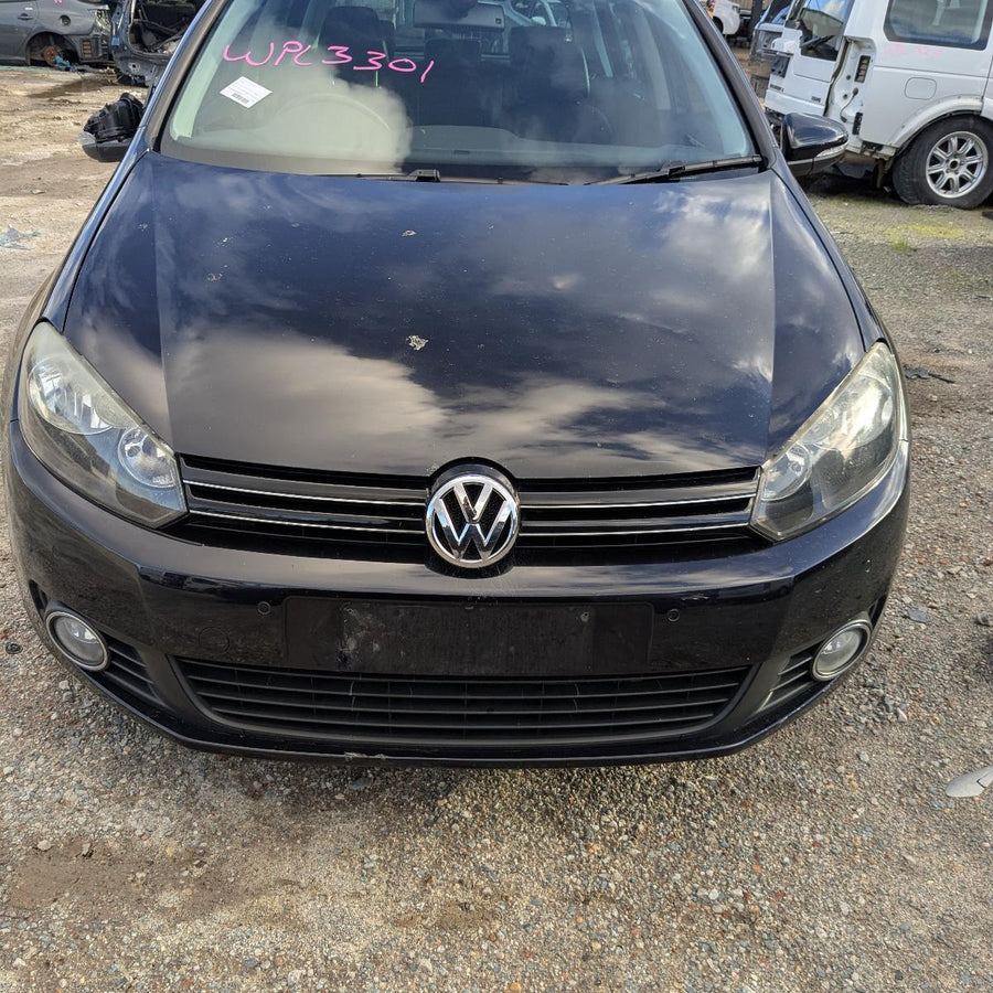 2008-2013 Volkswagen Golf Right Guard