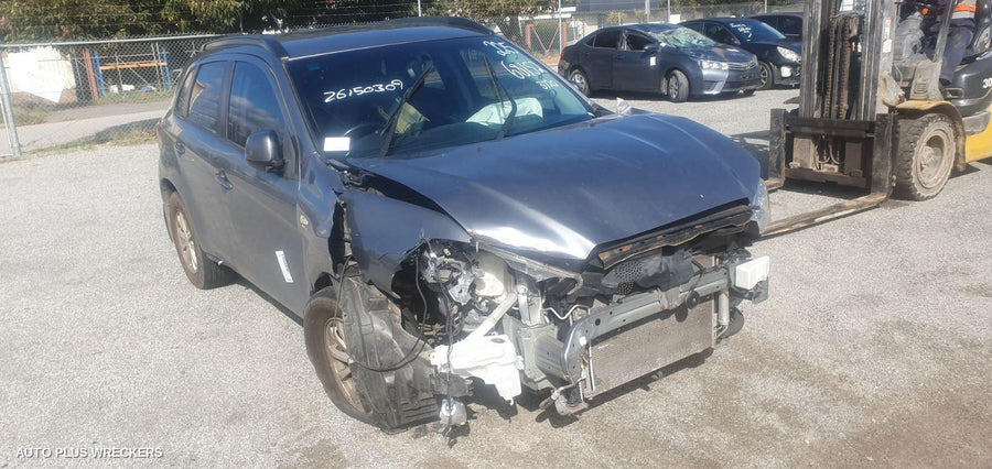 2011 Mitsubishi Asx Right Front Door