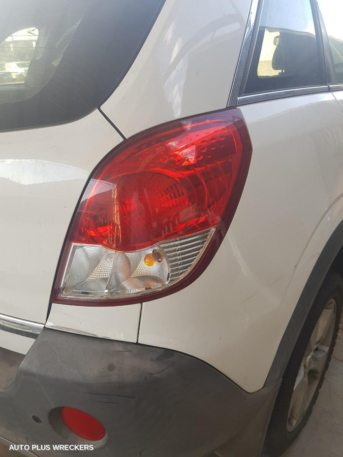 2008 Holden Captiva Overflow Bottle