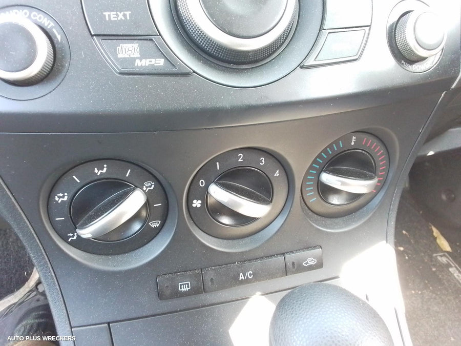 2013 Mazda 3 Alternator