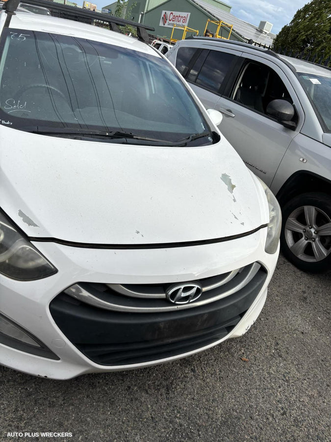 2014 Hyundai I30 Jack Tool Kit