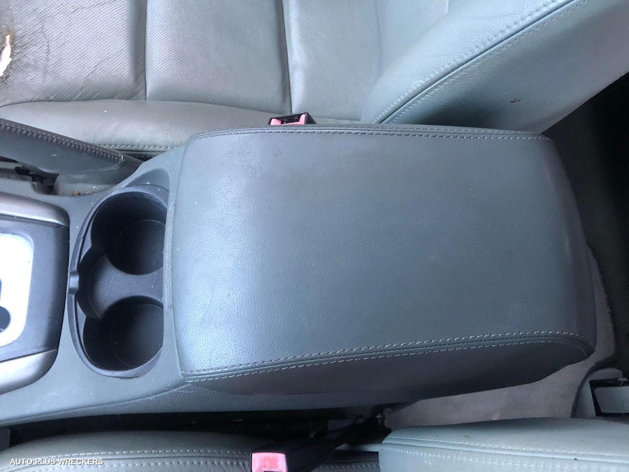 2006 Ford Territory Antenna