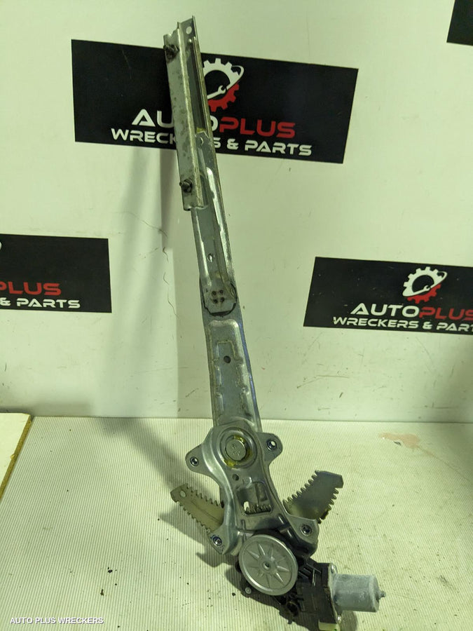 2022 Mitsubishi Pajero Left Front Window Reg Motor