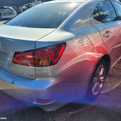 2005-2013 Lexus Is250/is250c Left Rear Door Sliding