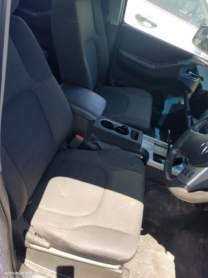 2013 Nissan Navara Door Boot Gate Lock