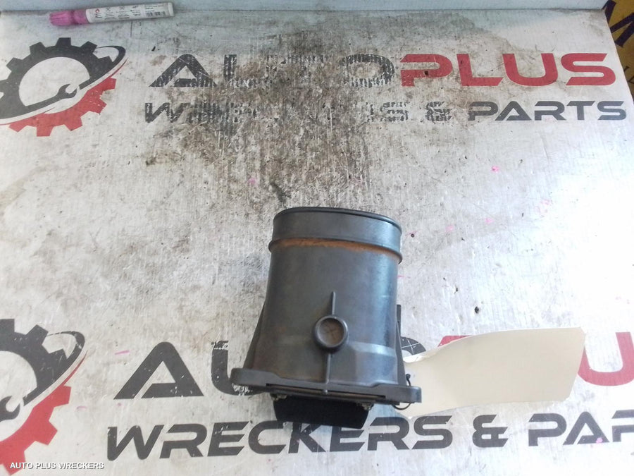 1991-2000 Mitsubishi Pajero Air Flow Meter