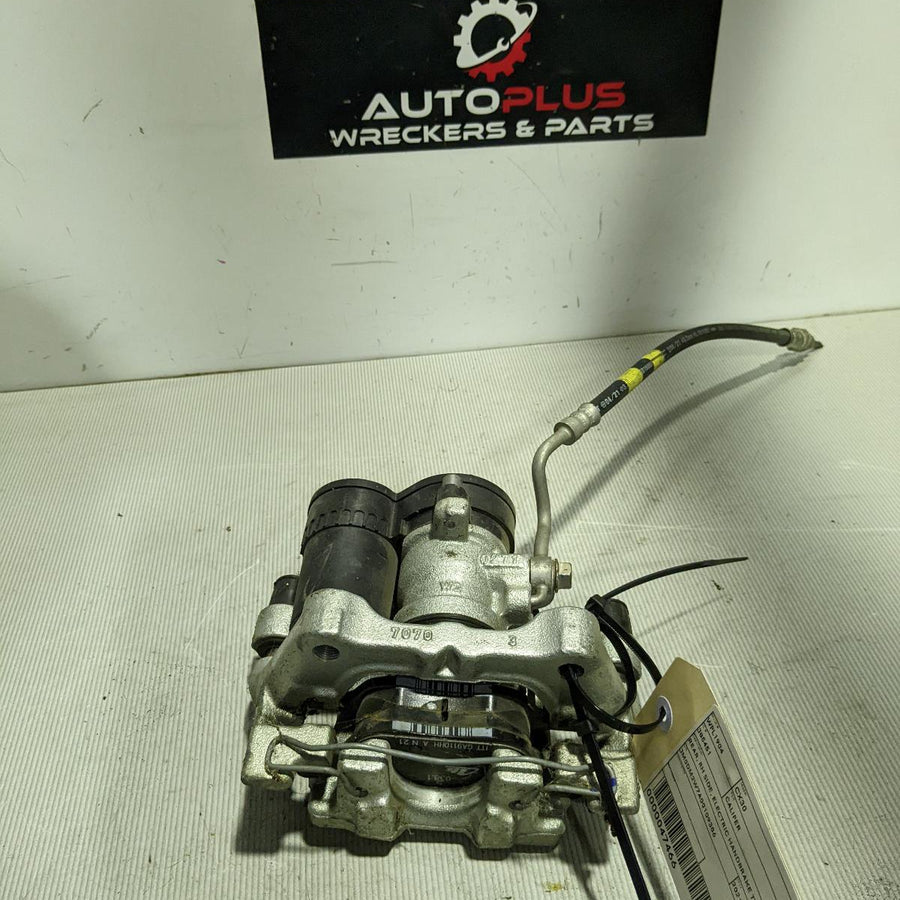 2019-2025 Mazda Cx30 Caliper