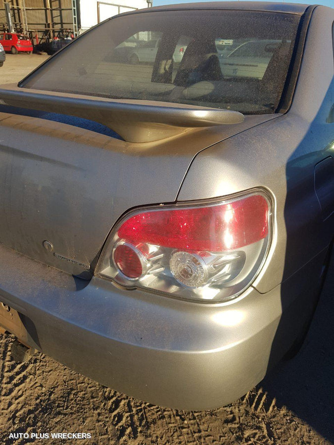 2005-2007 Subaru Impreza Left Rear Door Window