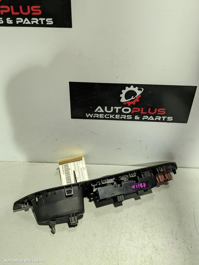 2018 Mitsubishi Asx Pwr Dr Wind Switch
