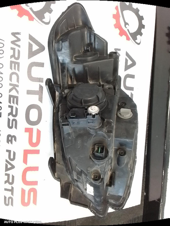 2010 Kia Soul Right Headlamp