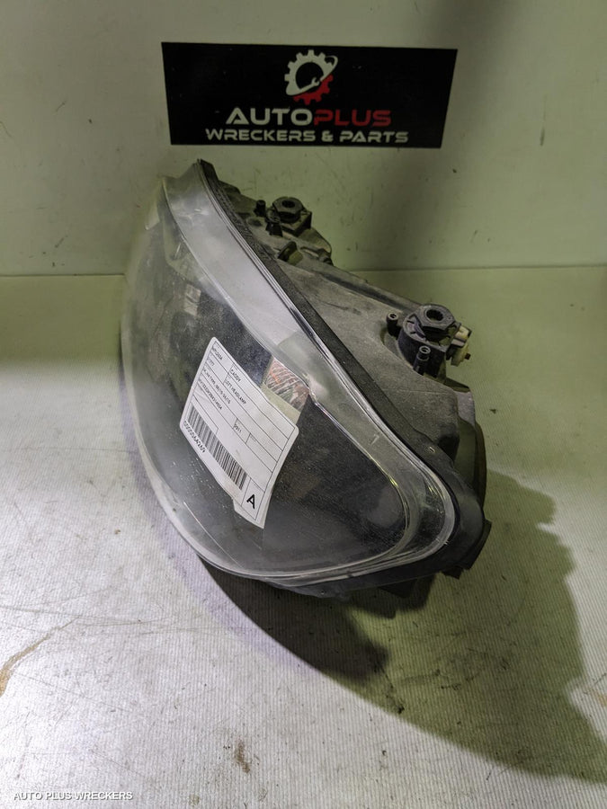 2010-2015 Volkswagen Caddy Left Headlamp