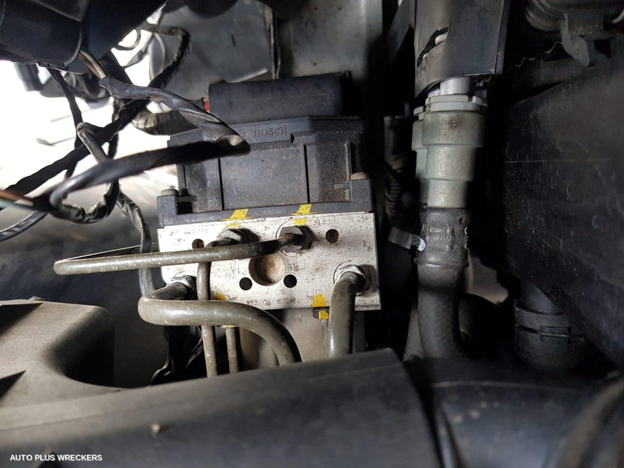 2002 Bmw X5 Rear Garnish