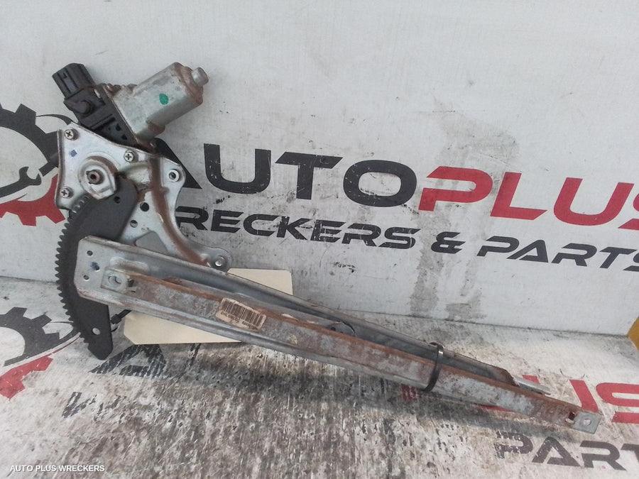 2012-2016 Holden Colorado Left Front Window Reg Motor